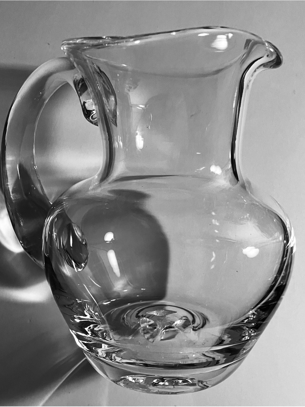 SIMON PEARCE Meriden CREAMER / Hand-Blown Glass / AMERICAN MADE / Discontinued - Picture 4 of 8